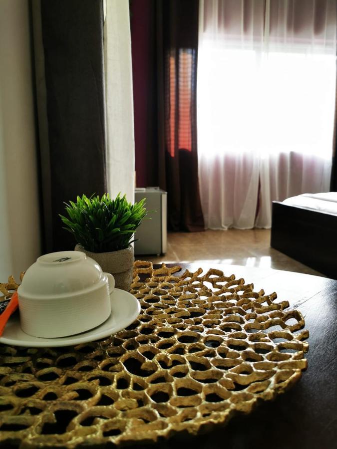 L'Address Hotel Cotonou Exterior photo