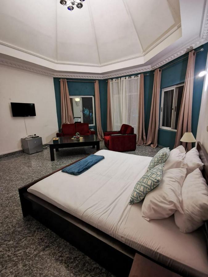 L'Address Hotel Cotonou Exterior photo