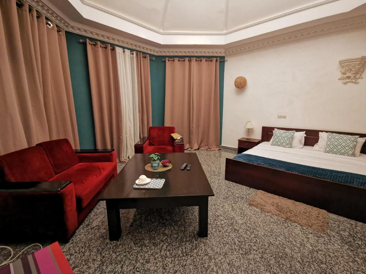 L'Address Hotel Cotonou Exterior photo
